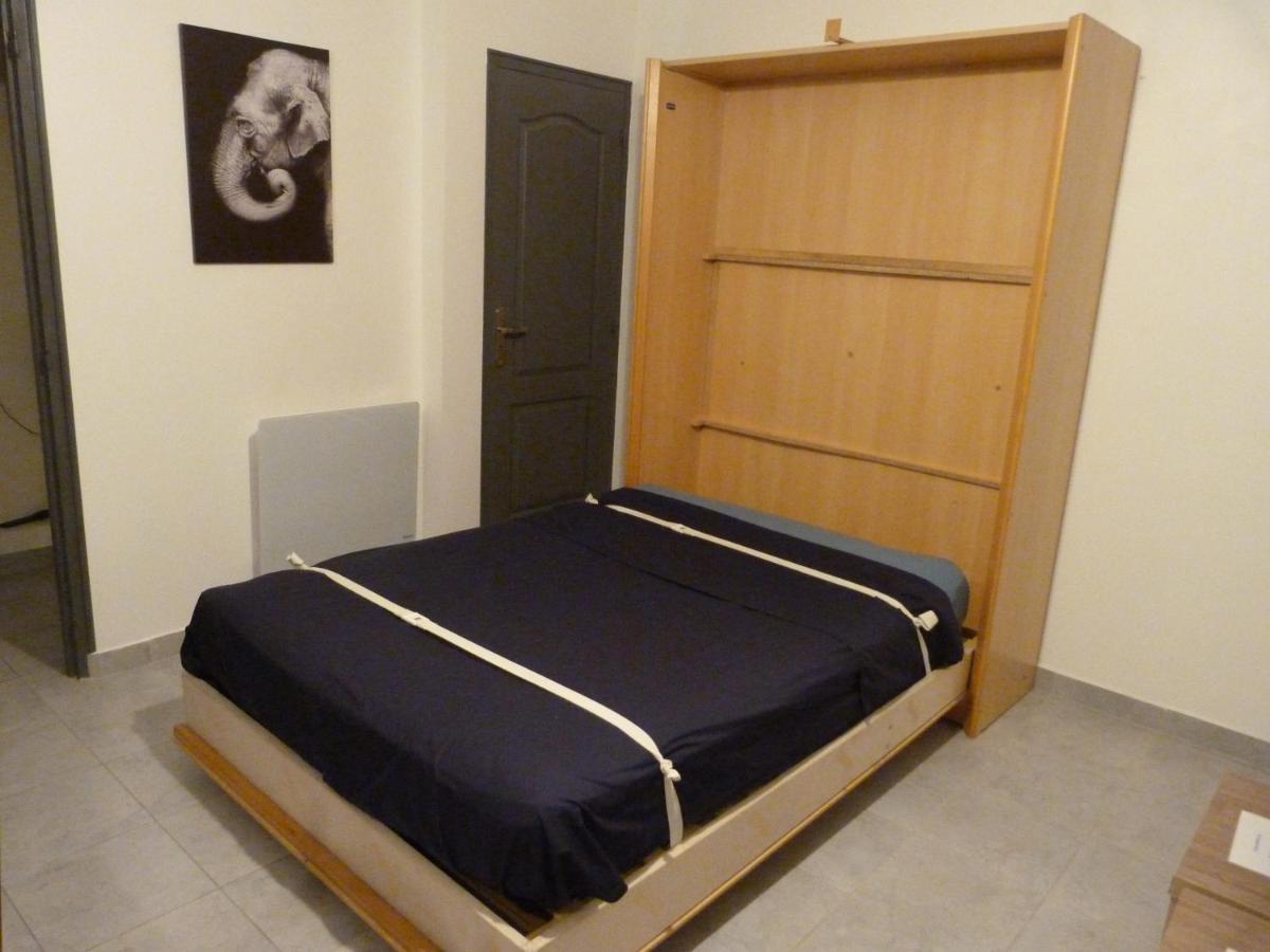 Appartement T.2 - Parking -Gratuit Vierzon Eksteriør bilde