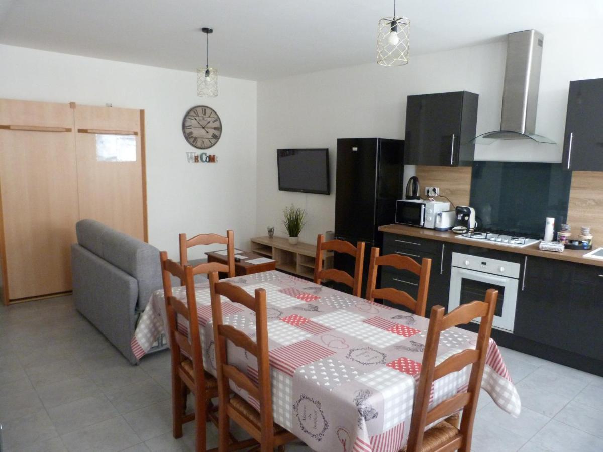 Appartement T.2 - Parking -Gratuit Vierzon Eksteriør bilde